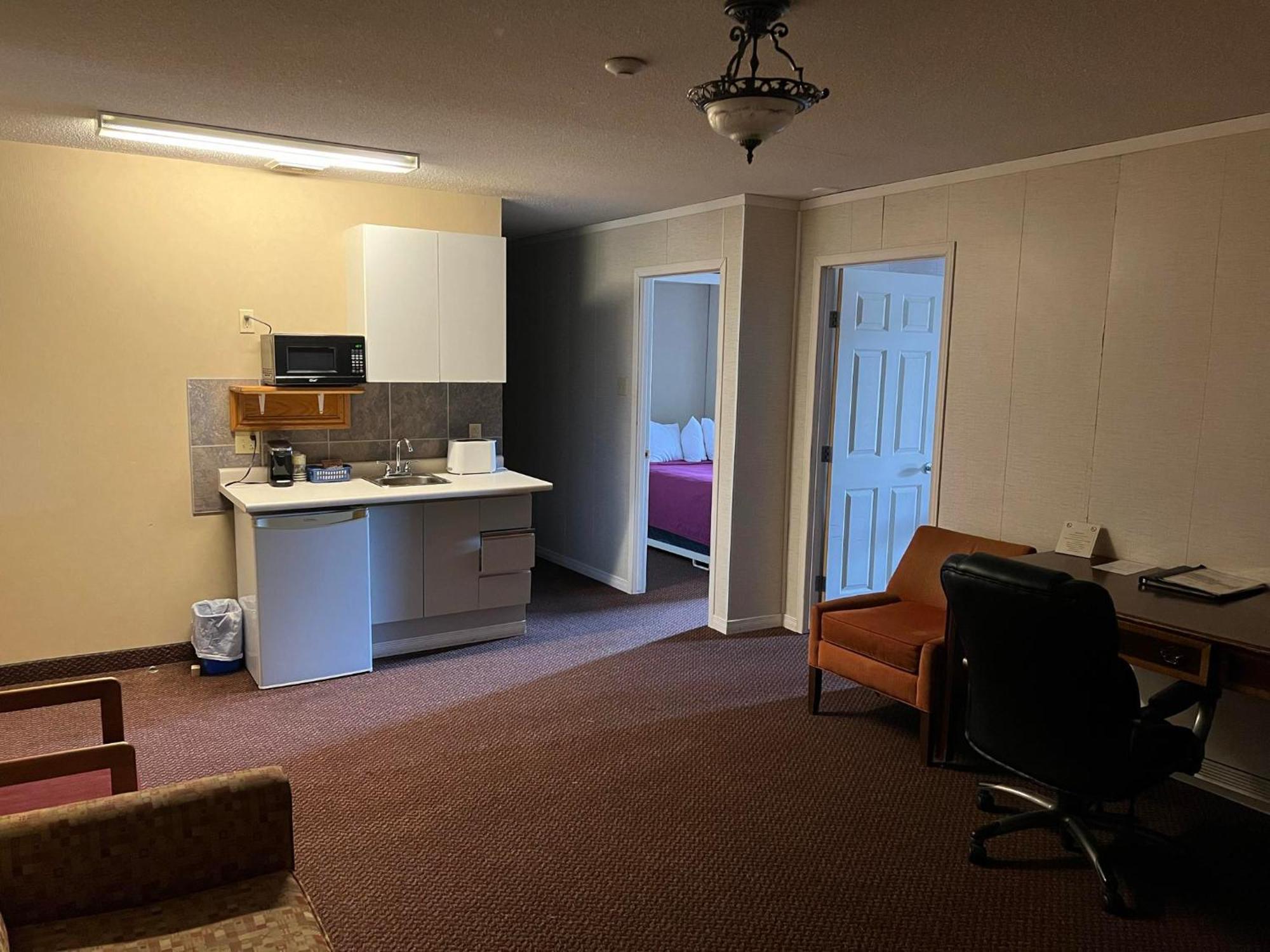Airport Motor Inn Marathon Экстерьер фото